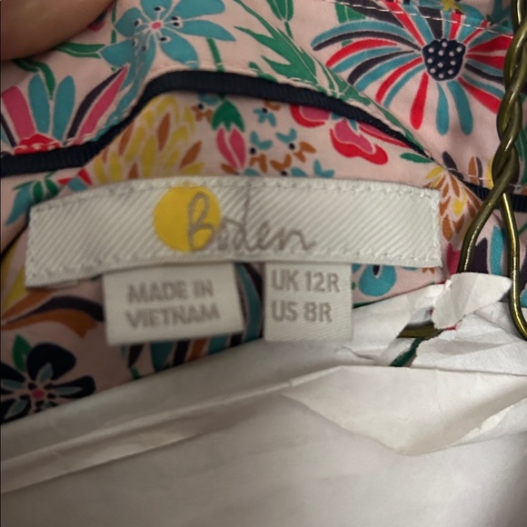 Boden button down blouse - Picture 2 of 3